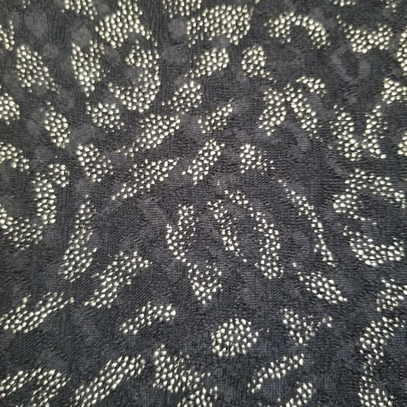 Windsor Criss cross cut Cleavage peplum dress - Picture 3 of 6